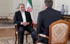 عراقچی: نگران جنگ نیستم زیرا ما کاملاً برای آن آمادهایم عراقچی: نگران جنگ نیستم زیرا ما کاملاً برای آن آمادهایم