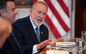 «مایک هاکبی» و بازتولید گفتمان اشغال در قرن بیست‌ویکم