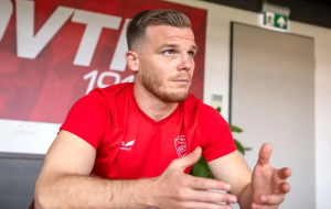 پرسپولیس در بحران! / دو خارجی اوسمار همزمان محروم شدند