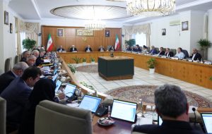 پزشکیان: حضور هنرمندان در صحنه در فضای غبارآلود اخیر قابل تقدیر است پزشکیان: حضور هنرمندان در صحنه در فضای غبارآلود اخیر قابل تقدیر است