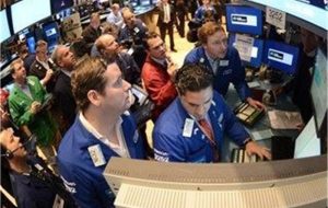 دود شدن 12 تریلیون دلار سرمایه در بورس های دنیا با جنگ ایران