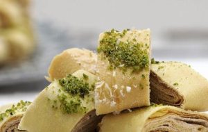 سلامت بدن با افزایش مصرف شیرینی و آجیل در ایام نوروز به خطر می‌افتد