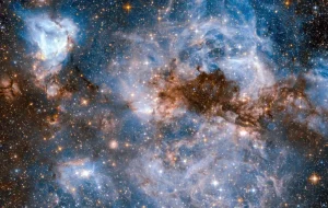 ناسا اولین زنی که به ماه می‌رود را معرفی کرد+ عکس