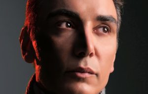 واکنش شادمهر عقیلی به شهادت دانش‌آموزان میناب+ عکس