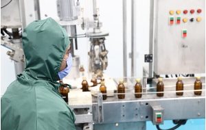 آسیب ۴۴ شرکت دارویی و تجهیزات پزشکی در جنگ تحمیلی سوم