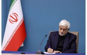 تصمیم نهایی ایران درباره تنگه هرمز / عارف: امنیت تنگه دیگر رایگان نیست