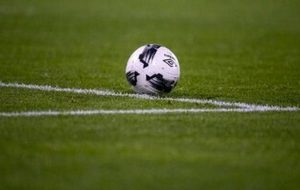 فوری / فوتبالیست معروف در درگیری خیابانی کشته شد