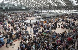 لغو ده‌ها هزار پرواز در آلمان به دلیل کمبود سوخت