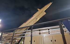 نمایش موشک خیبر هوا فضای سپاه در میدان ساعت تبریز