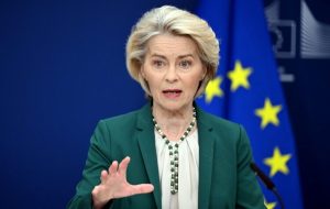 واکنش رئیس کمیسیون اروپا به روند مذاکرات ایران و آمریکا