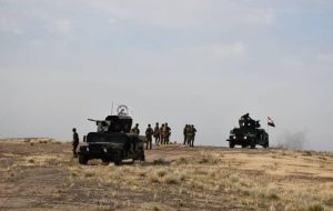 آغاز عملیات حشد شعبی پس از افشای پایگاه مخفی آمریکایی صهیونی در عراق آغاز عملیات حشد شعبی پس از افشای پایگاه مخفی آمریکایی صهیونی در عراق