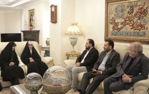 ابلاغ پیام رئیس مجلس به پرستار فداکار بیمارستان خاتم الانبیا (ص)