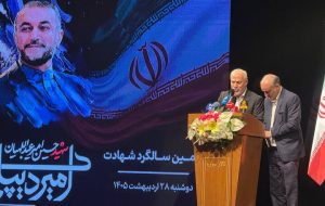 ابوشریف: دشمن برای بقای خود ارزشهای انسانی را زیر پا گذاشته است ابوشریف: دشمن برای بقای خود ارزشهای انسانی را زیر پا گذاشته است
