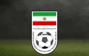 با تعطیلی لیگ از تحمیل هزینه‌های گزاف به باشگاه‌ها جلوگیری کنید
