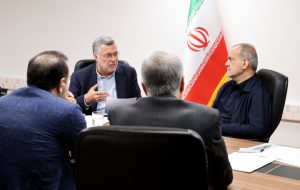 برگزاری جلسه بررسی برنامه‌های تأمین دارو و تجهیزات پزشکی در سال 1405