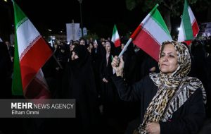 تجمع با شکوه مردم اقبالیه در سنگر خیابان