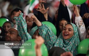 حماسه باشکوه اجتماع فرزندان ایران در کرمان حماسه باشکوه اجتماع فرزندان ایران در کرمان