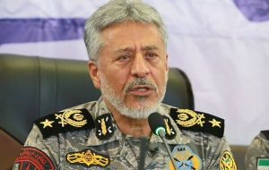 دریادار سیاری: مهیای خلق بیت‌المقدس‌های دیگر مقابل دشمنان هستیم
