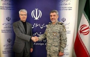 دیدار سخنگوی ارتش و بقایی؛ همراهی میدان و دیپلماسی برای ایران