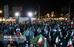 شبهای مقاومت در آزادشهر ادامه دارد شبهای مقاومت در آزادشهر ادامه دارد