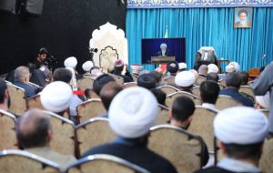 شیخ عیسی قاسم: امام خامنه‌ای، امت را به اسلام بازگرداند