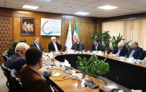 عارف: باید برنامه‌ریزی‌ها با موقعیت ابرقدرتی ایران در جهان تدوین شود