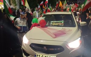 عروسی‌شان را با شور انقلاب گره زدند