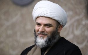 مردم طرفدار عزت ایرانند و از آن نمی گذرند