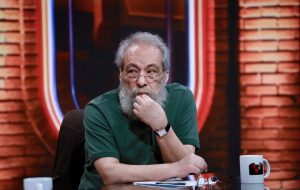 مسعود فراستی به «هفت» می‌آید