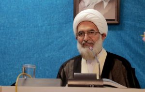 مصلیهای نمازجمعه میزبان آموزش نظامی و امدادی داوطلبان جانفدا میشود مصلیهای نمازجمعه میزبان آموزش نظامی و امدادی داوطلبان جانفدا میشود