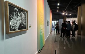 نمایشگاه آثار هنرمندان چاپگر مکزیکی تمدید شد؛ انتشار بیانیه سفیر مکزیک