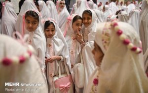 هشتاد و ششمین تجمع شبانه کردکوی با جشن عبادت دختران همراه شد هشتاد و ششمین تجمع شبانه کردکوی با جشن عبادت دختران همراه شد