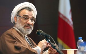 وزارت علوم باید تصدی‌گری را رها کند؛ واگذاری اختیارات به دانشگاه‌ها