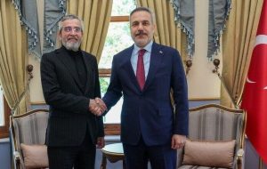 وزیر خارجه ترکیه با علی باقری دیدار کرد