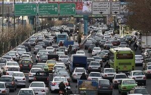وضعیت ترافیک معابر و بزرگراه‌های تهران / ترافیک سنگین در کدام بزرگراه‌ها گزارش شده است؟