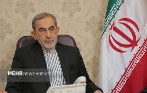 ولایتی: ملوانان آمریکا ابزار نمایش برای پیروزی ترامپ در انتخاب هستند