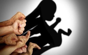 پشت تصمیم به سِقط چه می‌گذرد؟ روایت یک گروه مردمی از نجات جنین‌ها