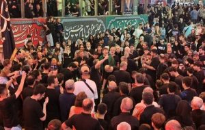 برگزاری مراسم سنتی کرب زنی در لاهیجان برگزاری مراسم سنتی کرب زنی در لاهیجان