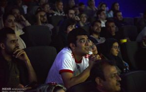 تلفیق سینما و فوتبال؛ مشکلی برای پخش مسابقات در نیمه شب نداریم تلفیق سینما و فوتبال؛ مشکلی برای پخش مسابقات در نیمه شب نداریم