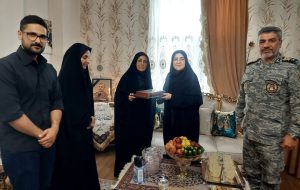دیدار سخنگوی دولت با خانواده شهید سرلشکر جلالی‌نسب