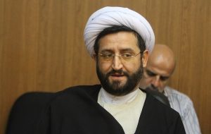زارع فومنی درگذشت