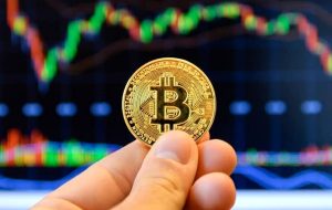 سقوط تاریخی بیت‌کوین در ساعات اخیر/ زنگ خطر در بازار کریپتو