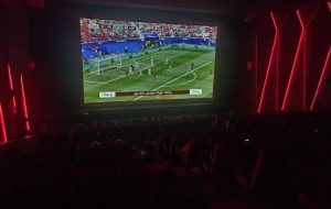 شرط نمایش بازی بعدی ایران روی پرده سینماها اعلام شد/ طرفداران فوتبال بخوانند
