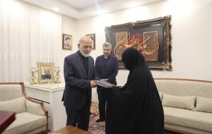 شهید پاکپور، مرد میدان، معمار تحولات عملیاتی و الگوی مدیریت جهادی بود شهید پاکپور، مرد میدان، معمار تحولات عملیاتی و الگوی مدیریت جهادی بود