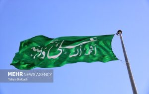 عتبه علویه پرچم غدیر را در ۱۵۰ شهر جهان برافراشته می‌کند