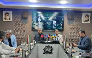 نشان «پارسی جان» به بقایی رسید نشان «پارسی جان» به بقایی رسید