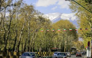 نمایی از خیابان ولیعصر در دهه ۴۰ + عکس نمایی از خیابان ولیعصر در دهه ۴۰ + عکس
