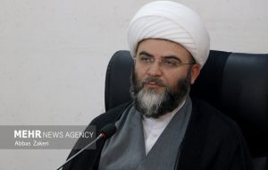 نهضت خمینی همچنان ادامه دارد