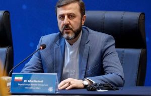 هشدار غریب‌آبادی به فرانسه/ اجازه ورود دیگران به مین‌زدایی تنگه هرمز را نمی‌دهیم