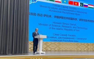 وزیر علوم واقعیت تلخ حملات آمریکا به دانشگاهها را در شانگهای افشا کرد وزیر علوم واقعیت تلخ حملات آمریکا به دانشگاهها را در شانگهای افشا کرد
